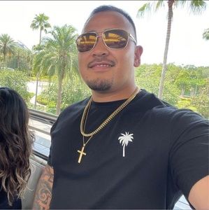 Meet your Posher, Kenn